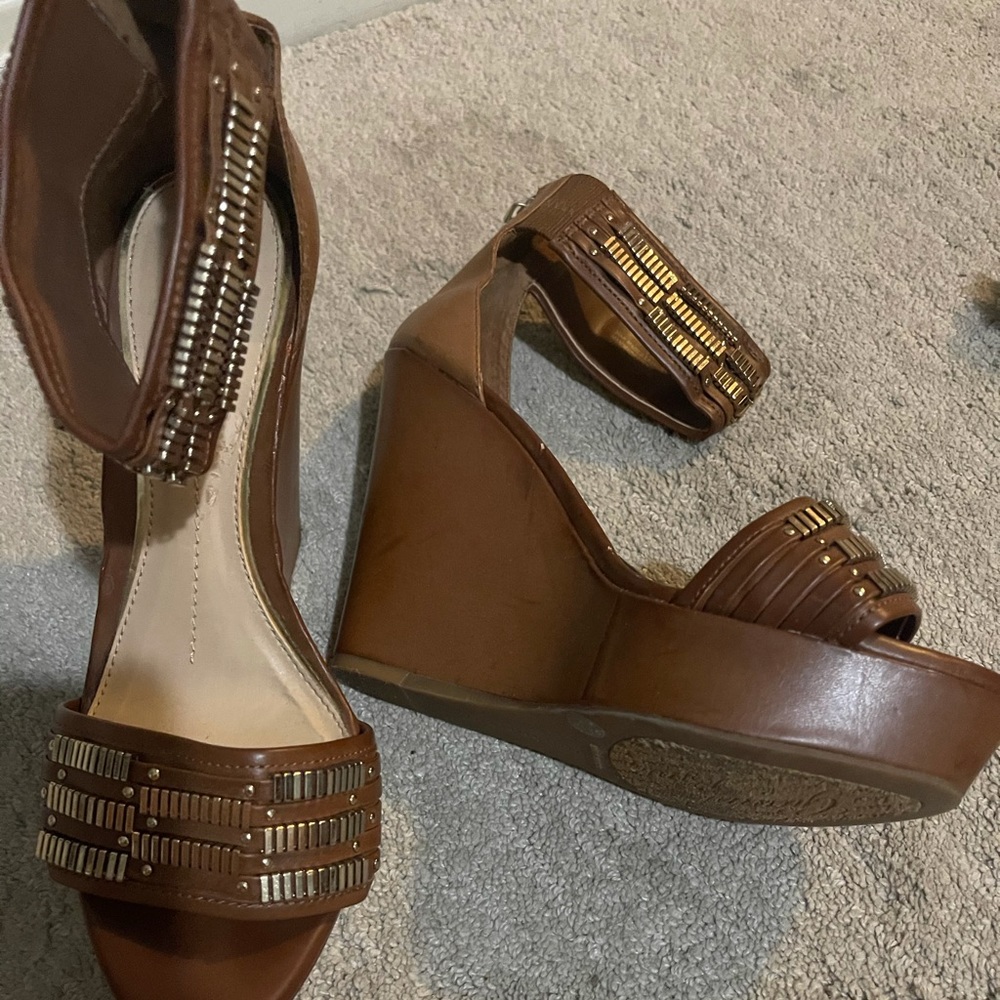 Wedges - Picture 2 of 3